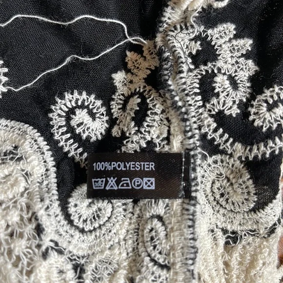 JANICE Lace Black/ White Ladies Top. One size see measurements - Picture 14 of 15